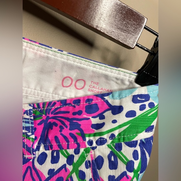 Lilly Pulitzer Callahan 5” Short - Picture 3 of 4